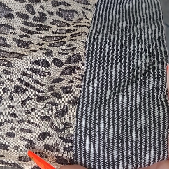 BKE size large cheetah leopard print see through shirt - Picture 2 of 4